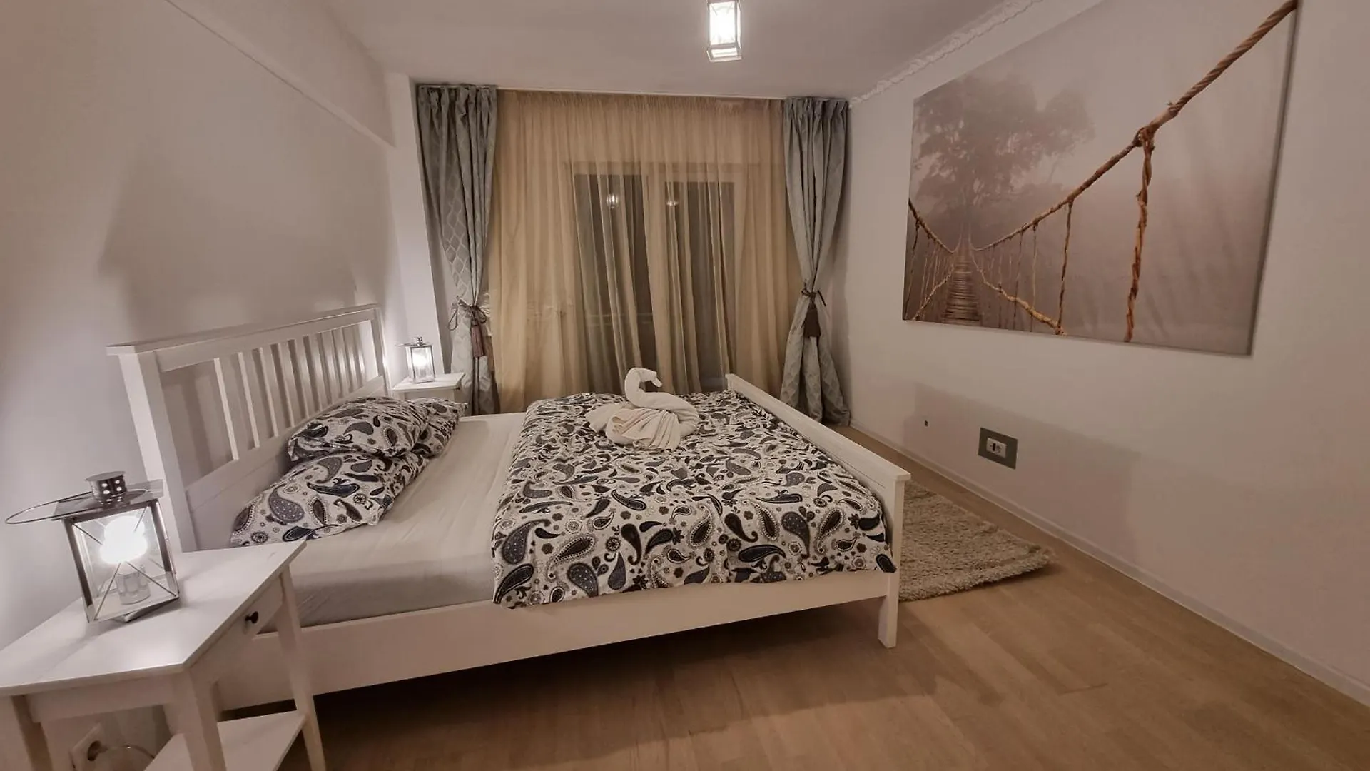 Park Residence 5, 2 Bedroom Apartment Bucharest