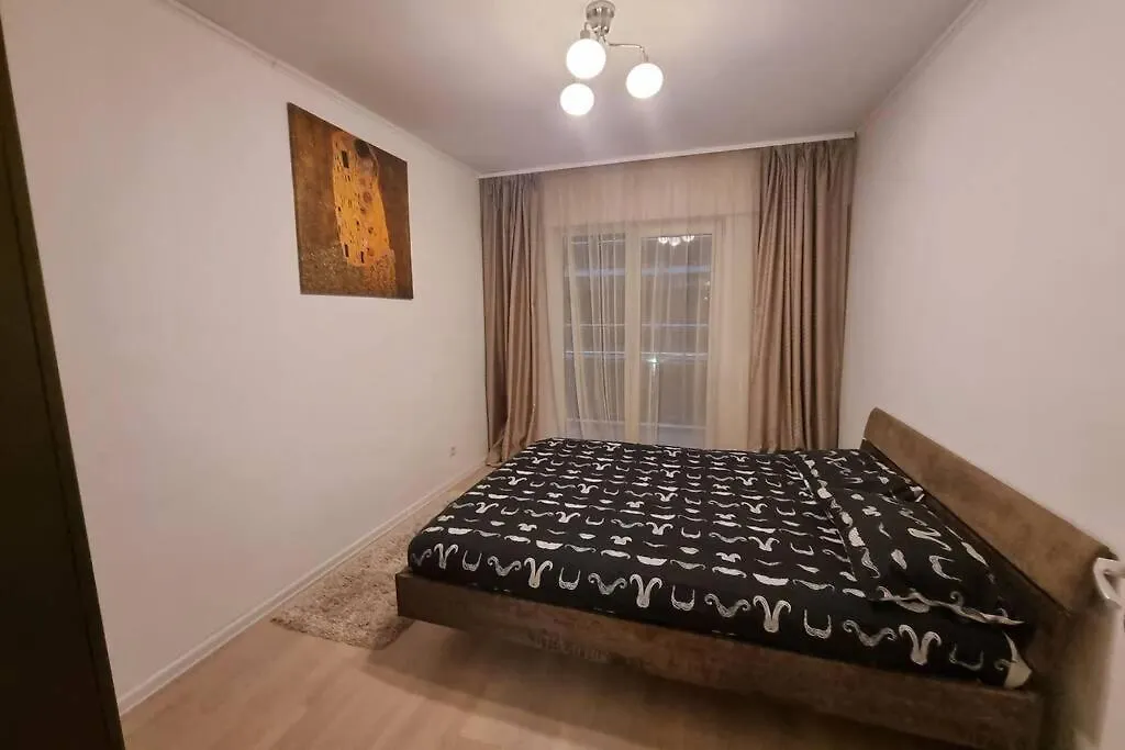 Park Residence 5, 2 Bedroom Apartment Bucharest